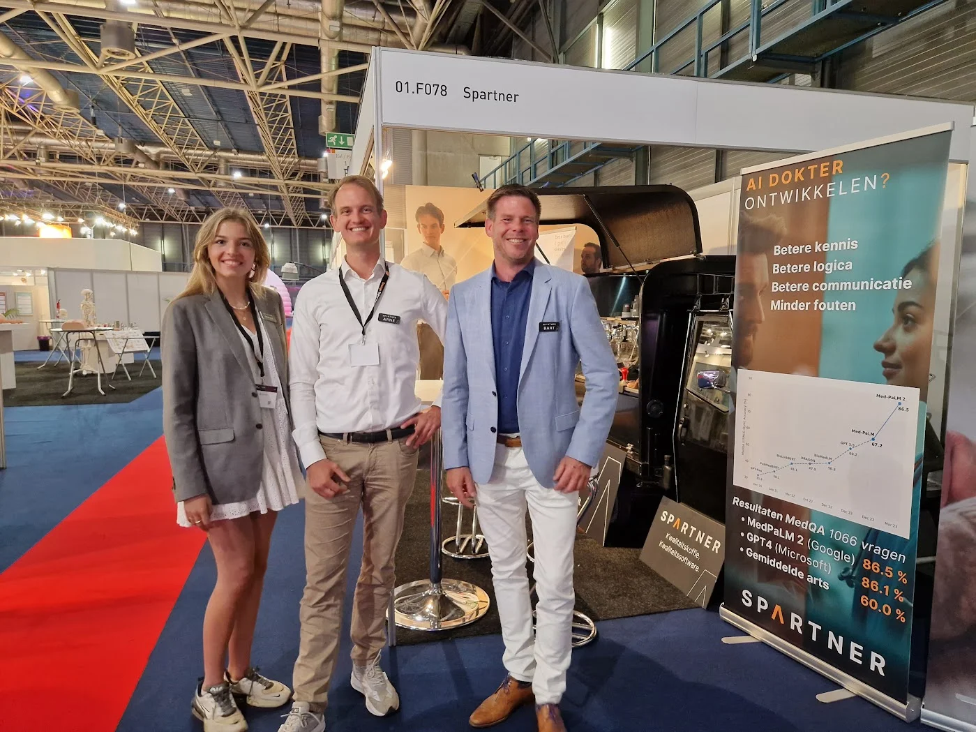 AI-expertise voor de zorgVan concept tot implementatie.